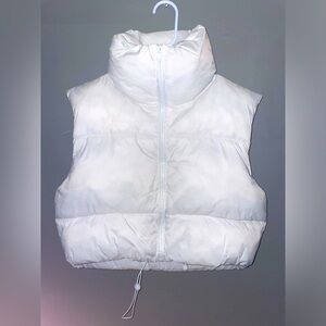 Small Cropped White Puffer Vest